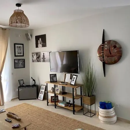 Lejlighed Boutique 200 Mts To Estepona