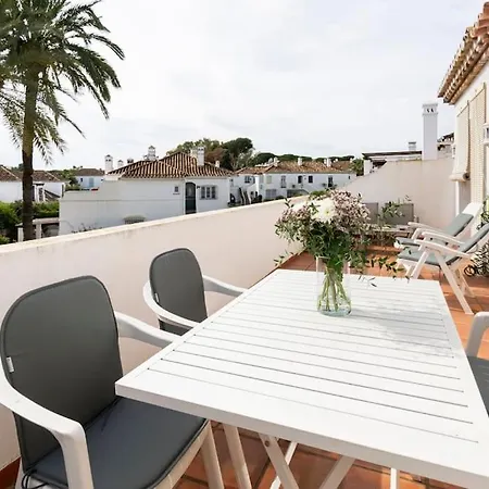 Boutique 200 Mts To * Estepona